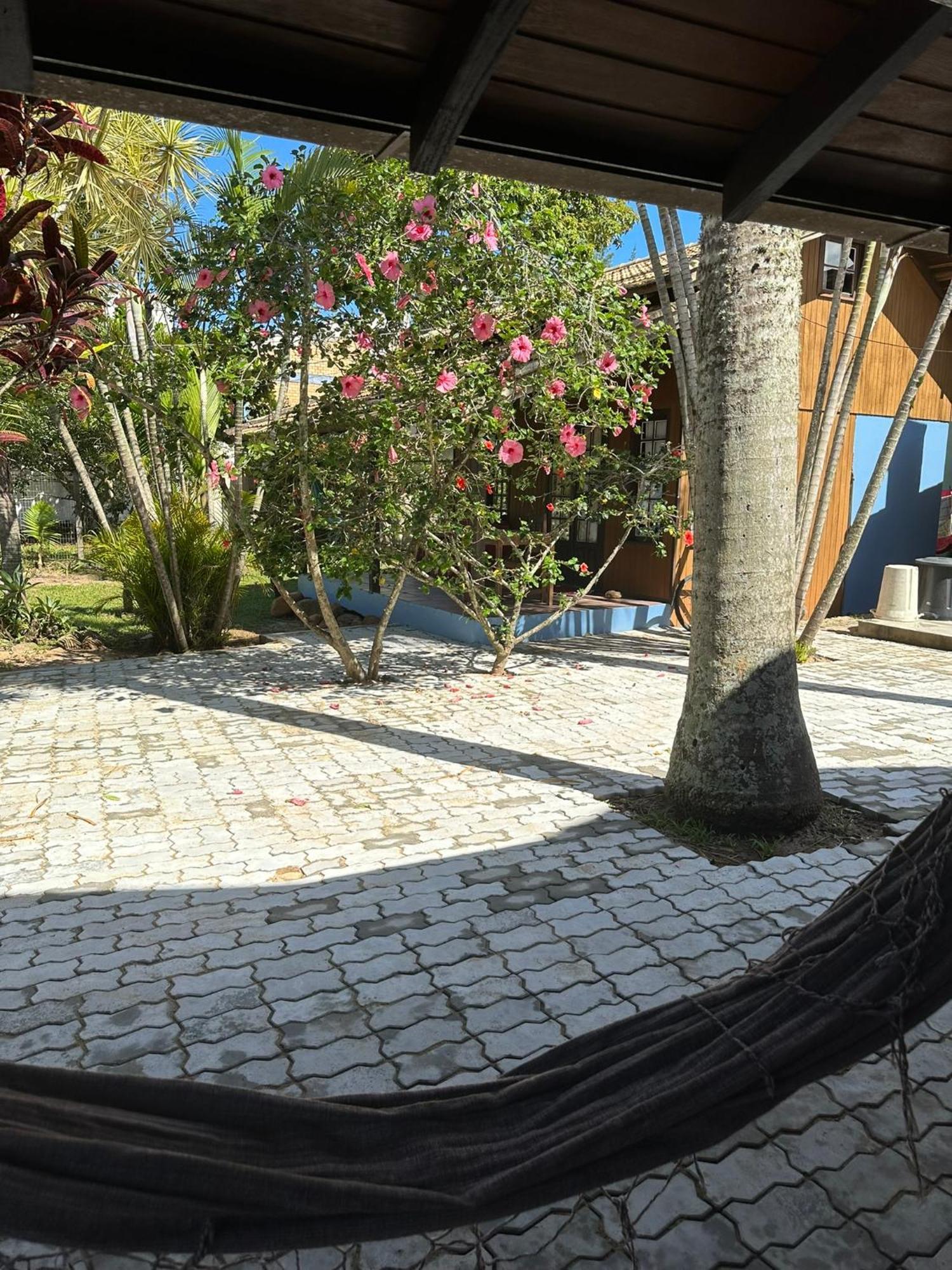 Chales Solana Localizados 50 Metros Do Mar Garopaba Exterior foto